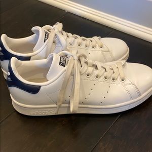 Stan Smith White and navy Adidas sneakers